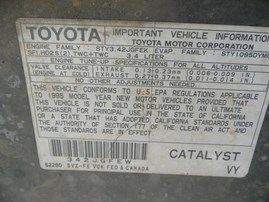 2002 TOYOTA TUNDRA SR5 WHITE EXTRA CAB 3.4L AT 2WD Z18144